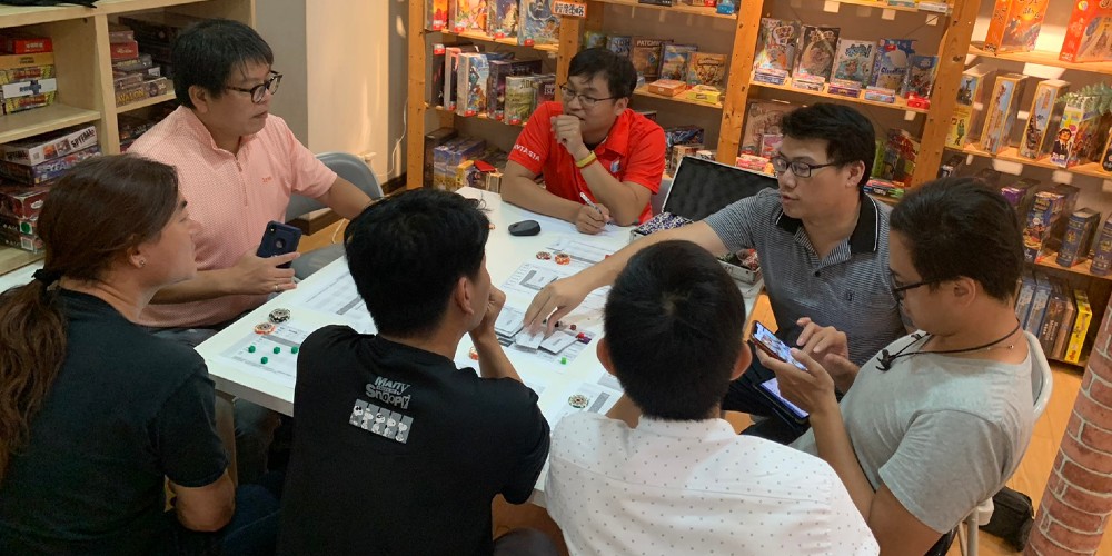 萬里遊科技股份有限公司創辦人陳柏安親力親為參與遊戲開發。